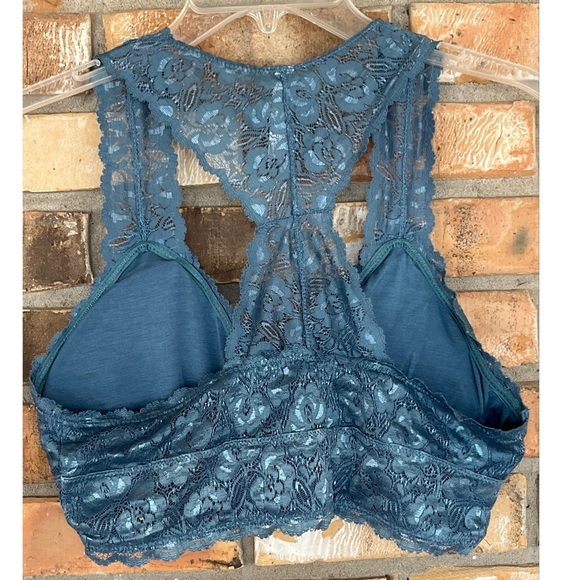 Zenana Outfitters Women’s Blue Racerback Lace Bralette Size Large - Picture 4 of 8